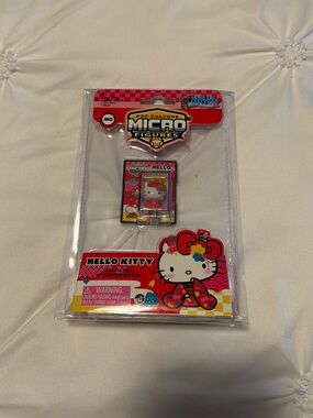 hello kitty micro mini figure
